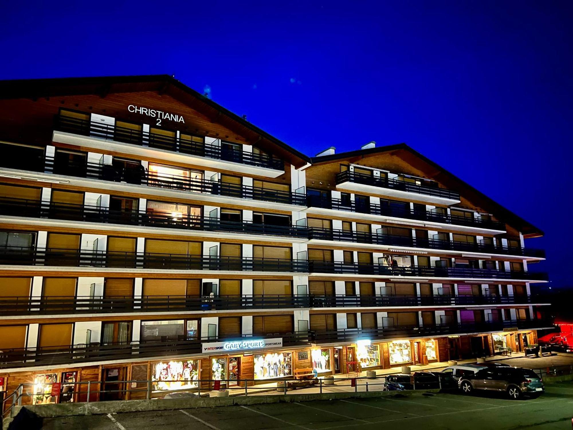 Vincenzo Appart, Confortable A Nendaz, Acces Direct Au Telecabine De Tracouet Et Parking Souterrain Inclus Apartment