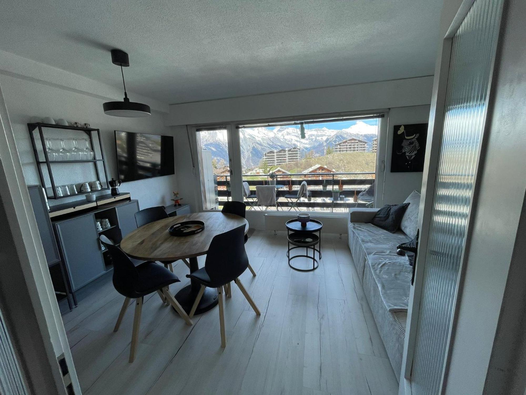Vincenzo Appart, Confortable A Nendaz, Acces Direct Au Telecabine De Tracouet Et Parking Souterrain Inclus * Nendaz